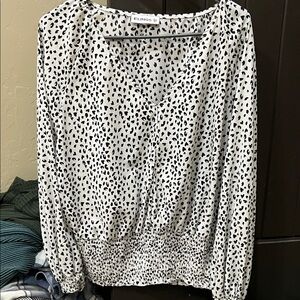 Boutique Women's Black and White Printed Top